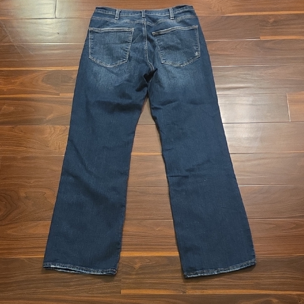 Silver Jeans Vintage 90's Bootcut high-waisted Jeans. 12/33